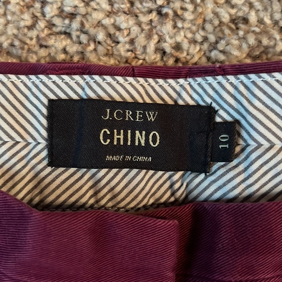 J Crew 4” Chino Shorts - Picture 3 of 4